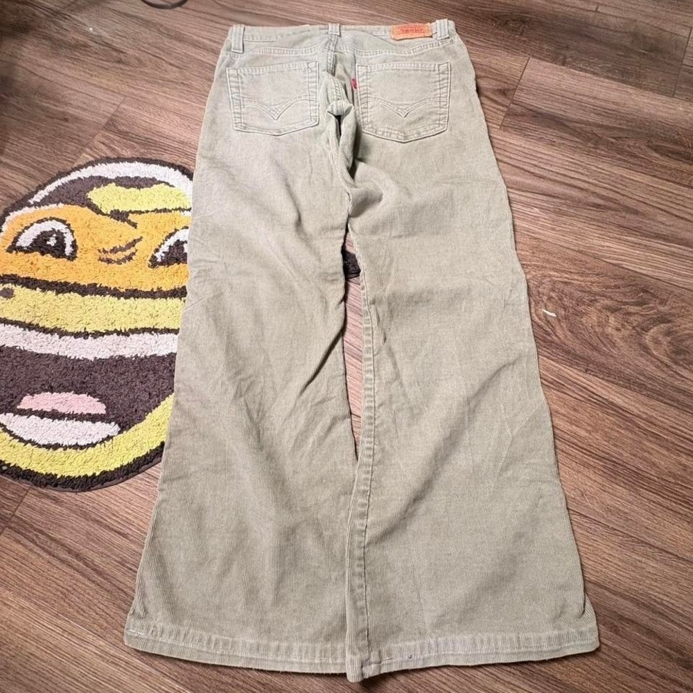 Y2K Levi's green/tan low Slouch boot cut bell bottoms Size 9 (0211)